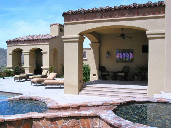  : Installations : art & architectural glass for residential & commercial installations,purchase & commission