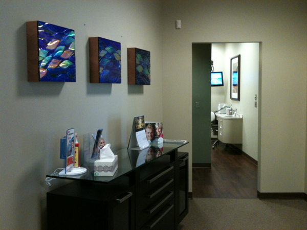  : Installations : art & architectural glass for residential & commercial installations,purchase & commission
